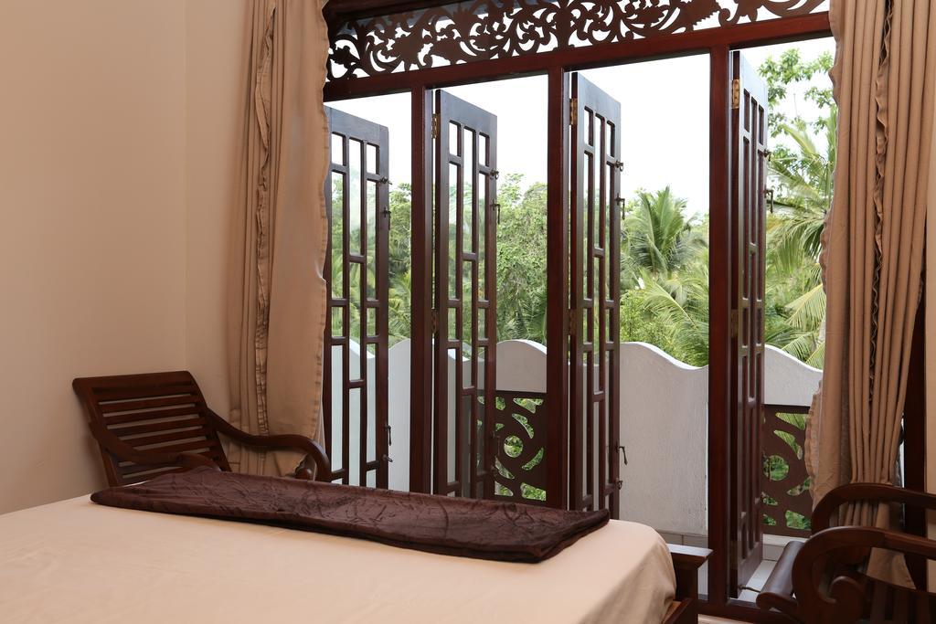 אונה ואטונה Summer Valley Boutique Villa חדר תמונה